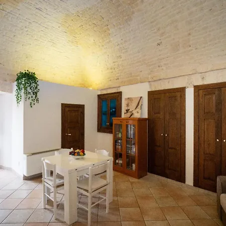 Dimora Conte Rossa *